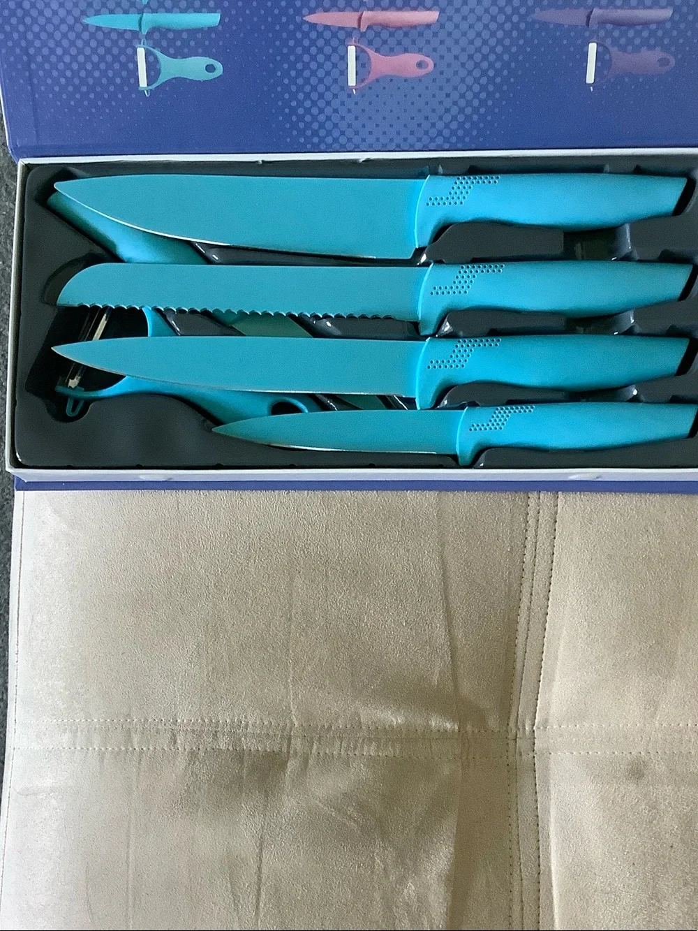 N/A piece blue